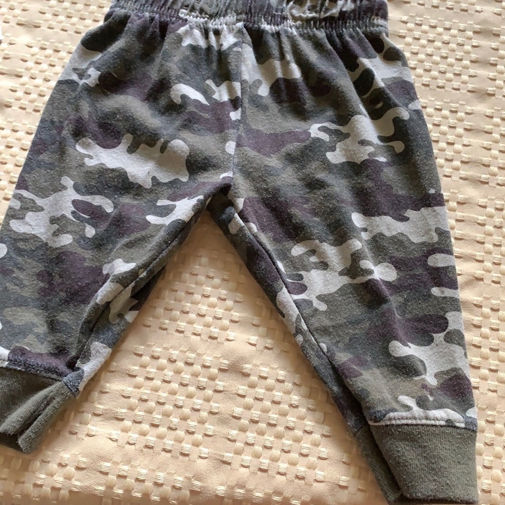 Garanimals 0-3 month pants